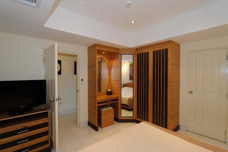 חוף ג'ומטיין Royal Park Apartments מראה חיצוני תמונה